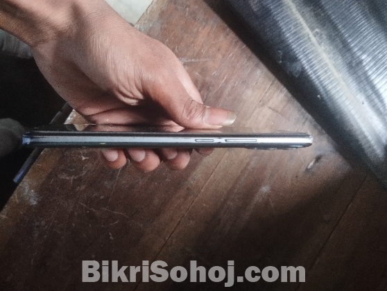 Realmi note 8